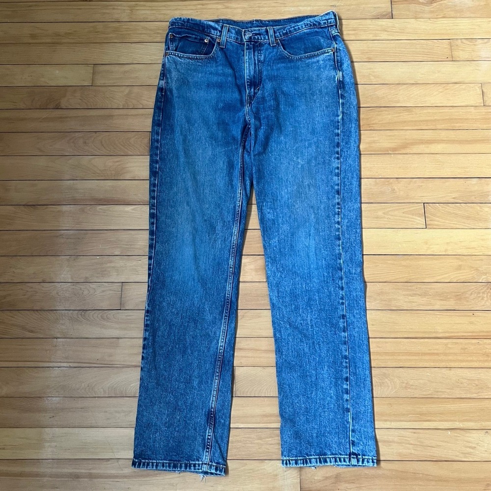 Levis 514 Straight Fit Jeans Mens 34x32 Medium Wash Blue Denim 00514-1554